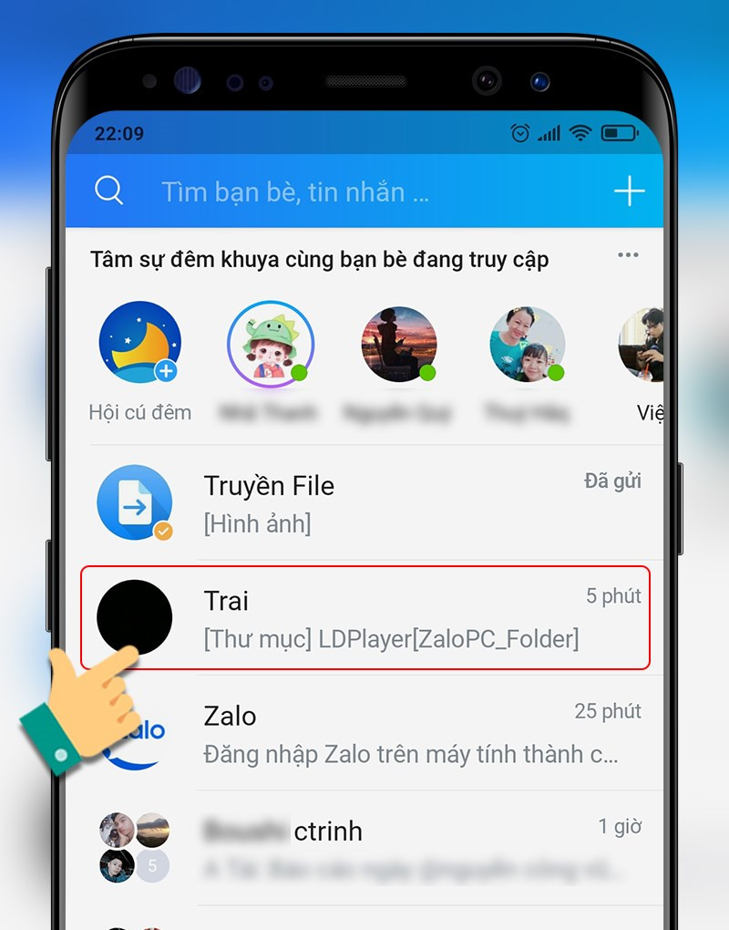 alt text: Mở cuộc trò chuyện trên Zalo điện thoại