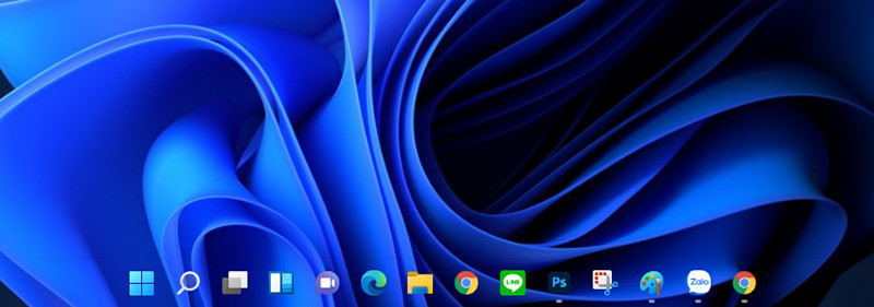 Taskbar trong suốt với TaskbarX