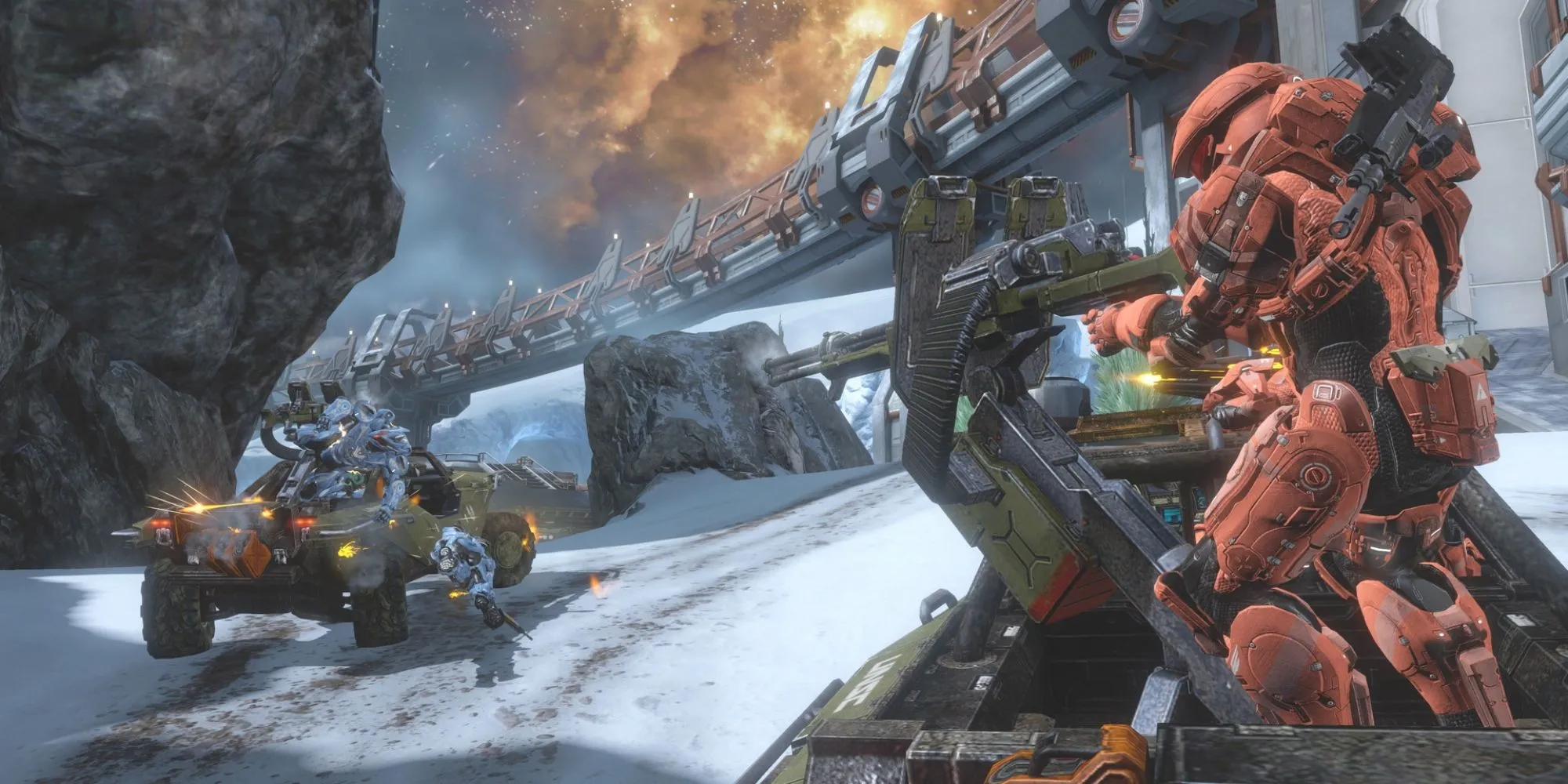 Cảnh chiến đấu trong Halo 4 với Master Chief