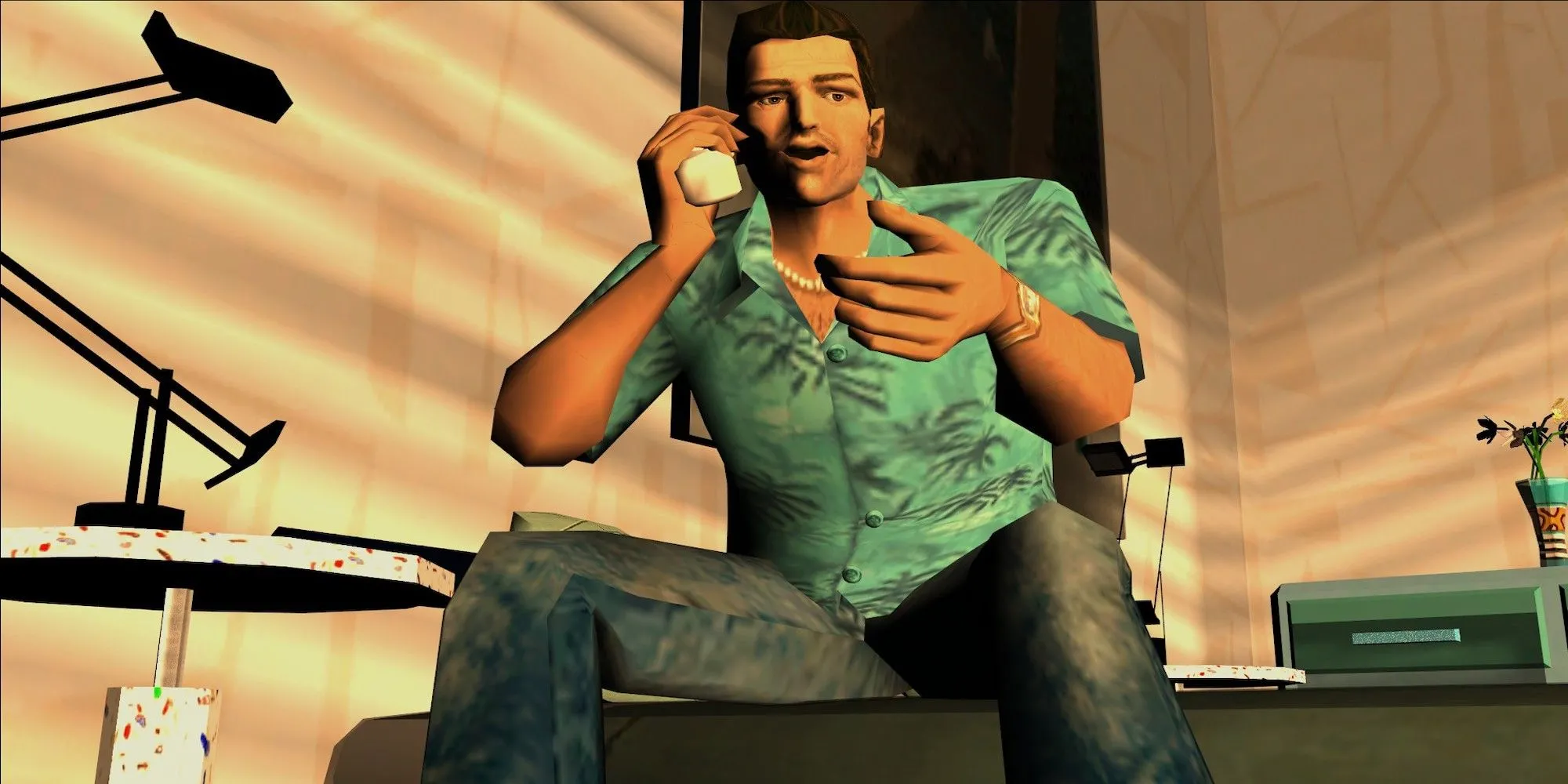 Nhân vật Tommy Vercetti đang nghe điện thoại trong Grand Theft Auto Vice City