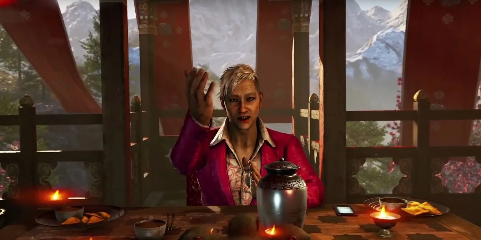 Pagan Min trong đoạn phim cắt cảnh giới thiệu ở đầu game Far Cry 4
