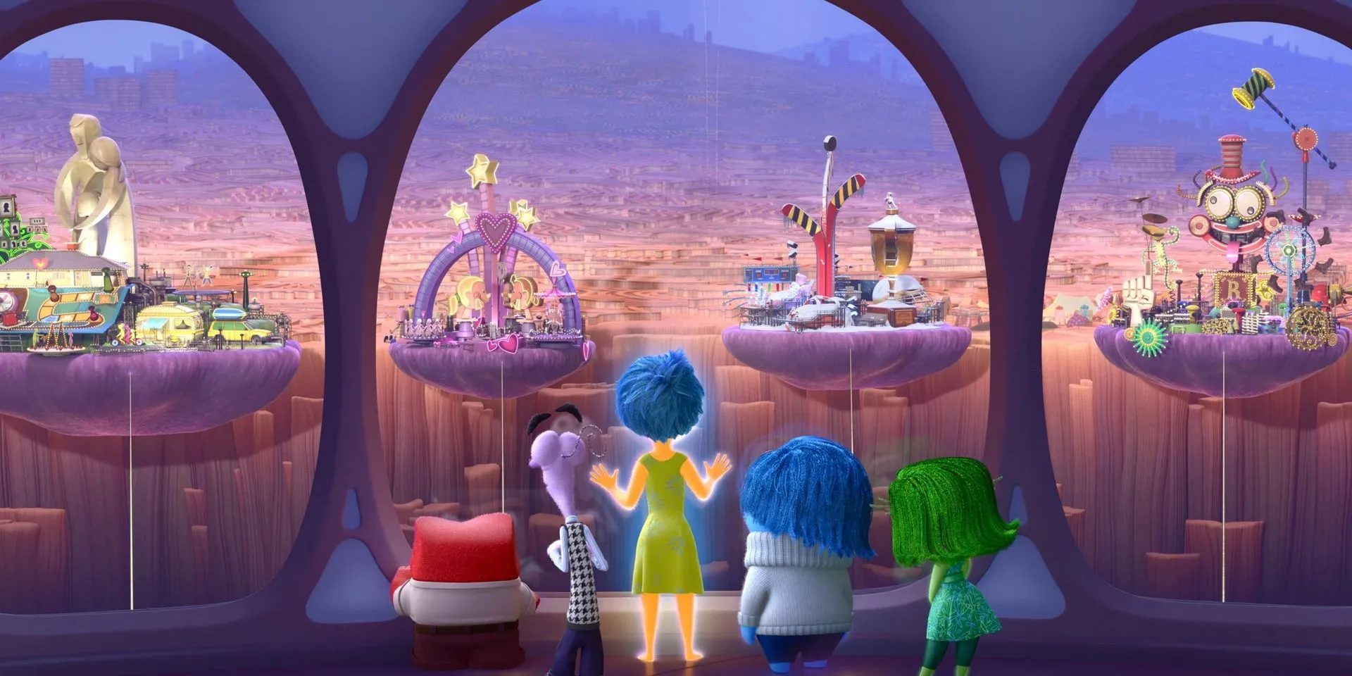 Riley và các cảm xúc bên trong tâm trí cô bé trong Inside Out