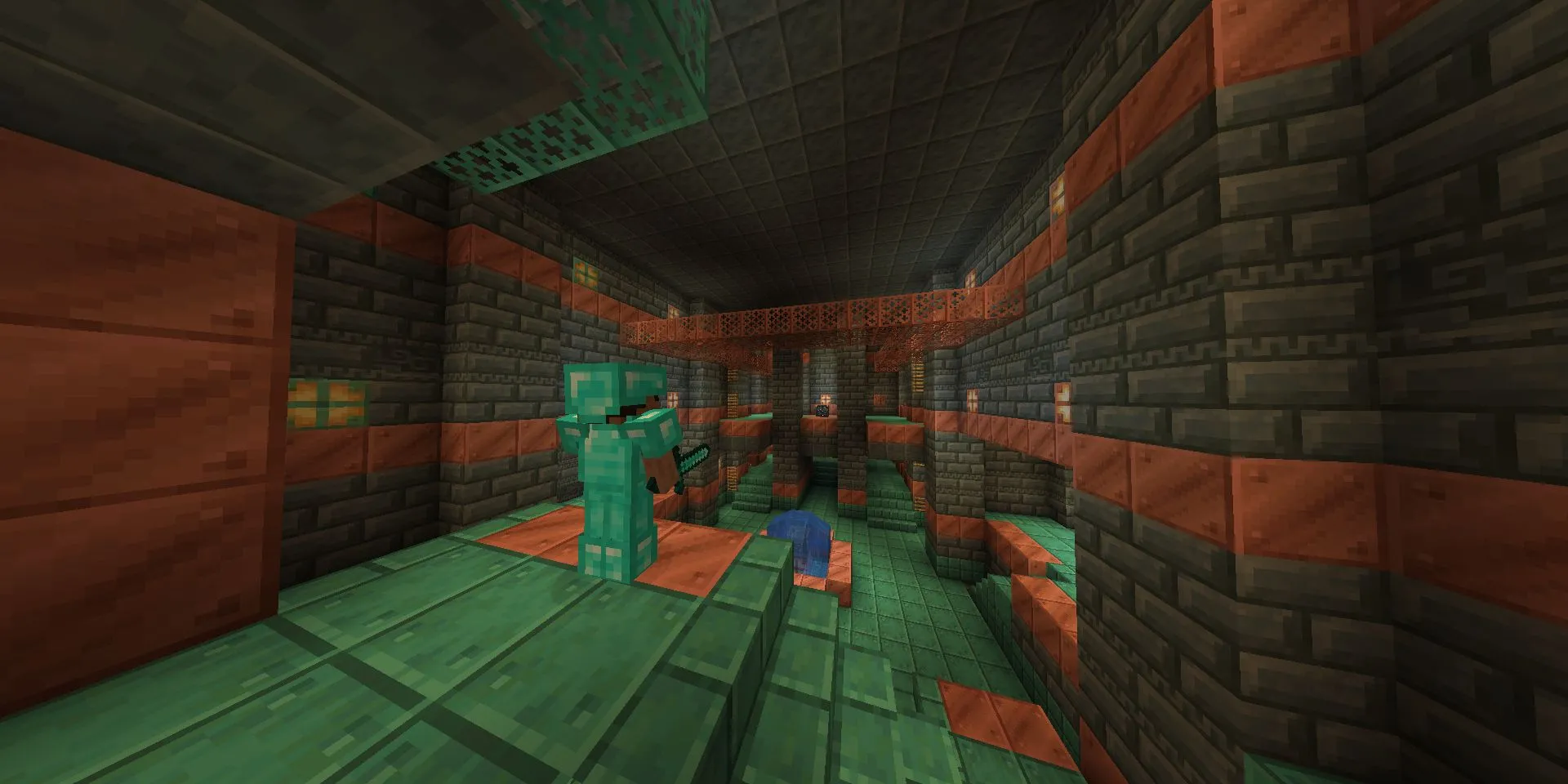 Nhân vật Steve trong bộ giáp kim cương khám phá Trial Chamber, thể hiện khía cạnh sinh tồn và khám phá của Minecraft